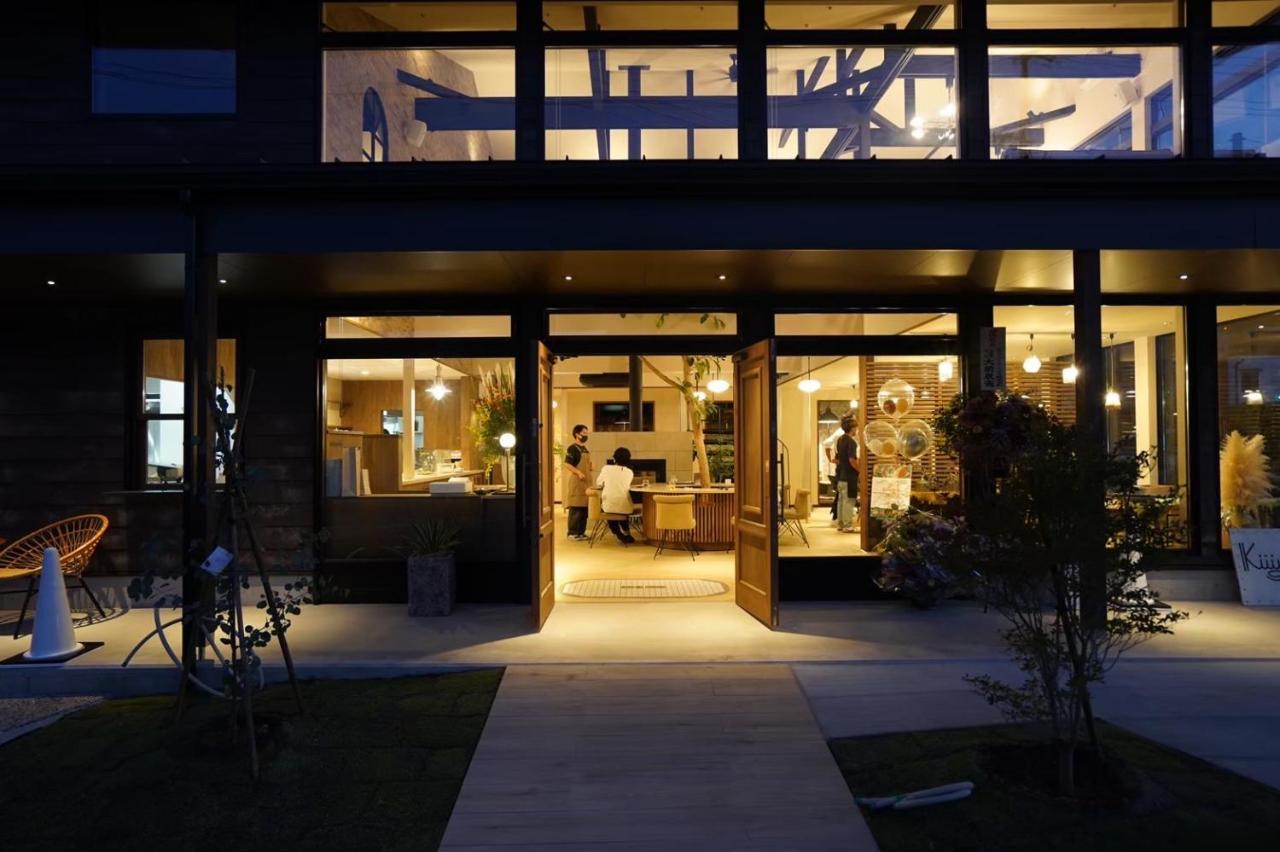 Kiiiya Cafe&Hostel Azumino Bagian luar foto