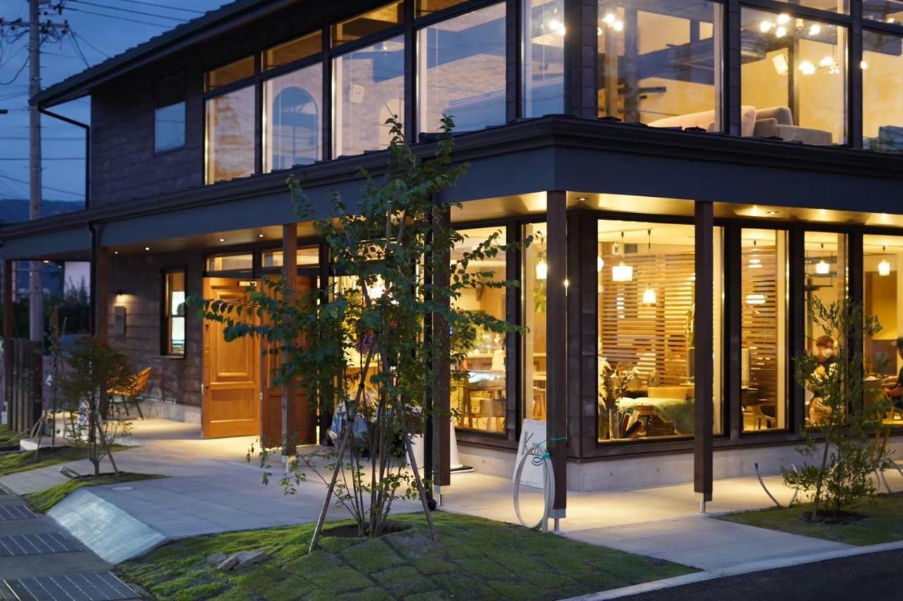 Kiiiya Cafe&Hostel Azumino Bagian luar foto